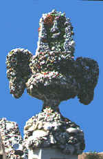 d-first1.JPG (64896 bytes)